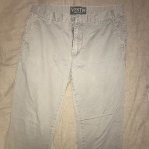 Vestis grey pants